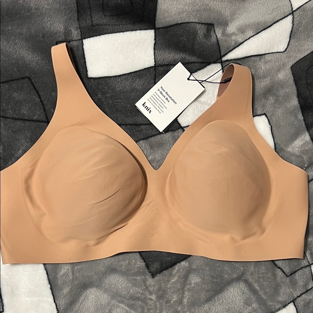 Knix Beige Seamless Revolution Bra XL